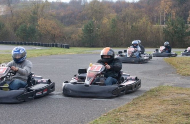  Participantes del karting Challenge 